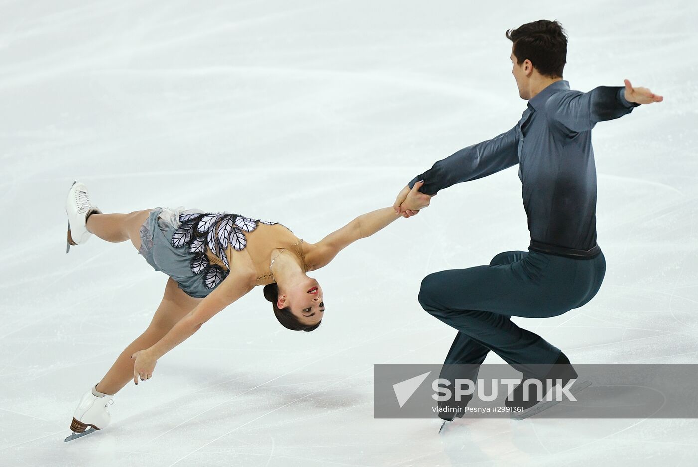 ISU Grand Prix of Figure Skating. Pairs. Free skating