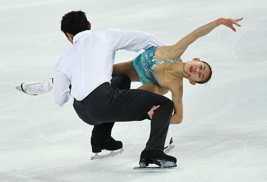 ISU Grand Prix of Figure Skating. Pairs. Free skating