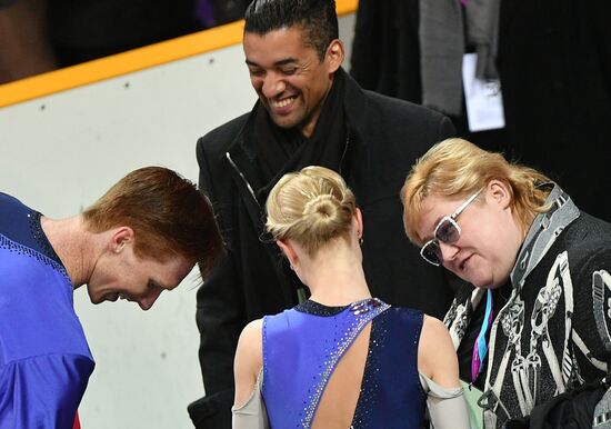 ISU Grand Prix of Figure Skating. Pairs. Free skating