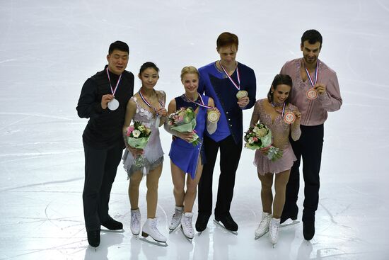ISU Grand Prix of Figure Skating. Pairs. Free skating
