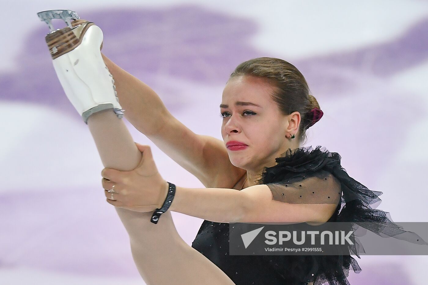 ISU Grand Prix of Figure Skating. Women's short program