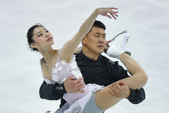 ISU Grand Prix of Figure Skating. Pairs. Free skating