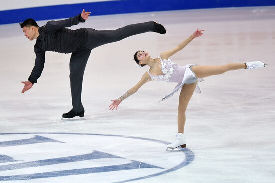 ISU Grand Prix of Figure Skating. Pairs. Free skating