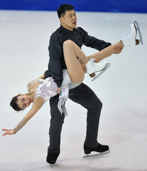 ISU Grand Prix of Figure Skating. Pairs. Free skating