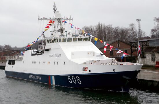 Nadeznhy coastal guard ship arrives in Baltiysk's port