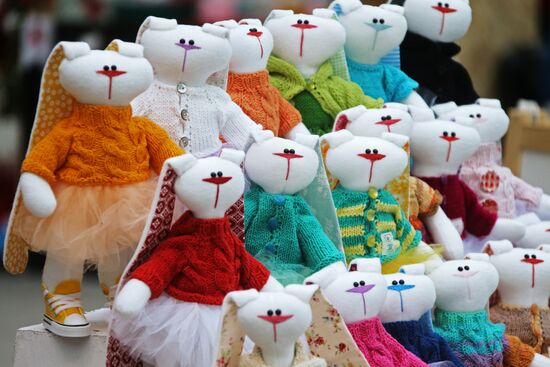"Dushevny Bazar" New Year Charity Fair