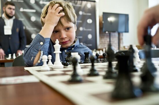 Children's chess tournament in Moscow