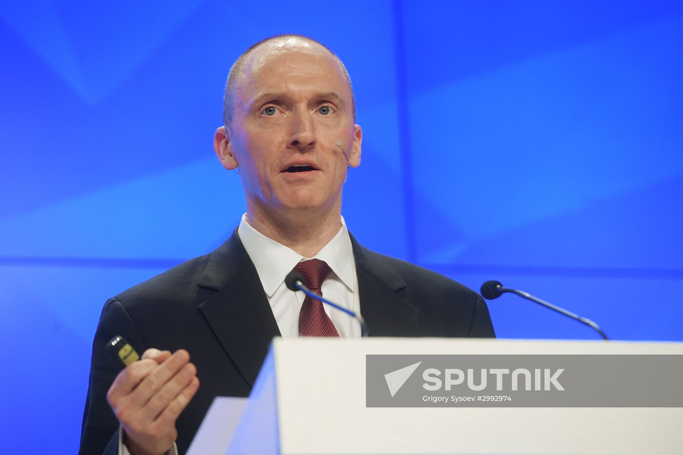 Press conference by Carter Page, Donald Trump's election campaign adviser