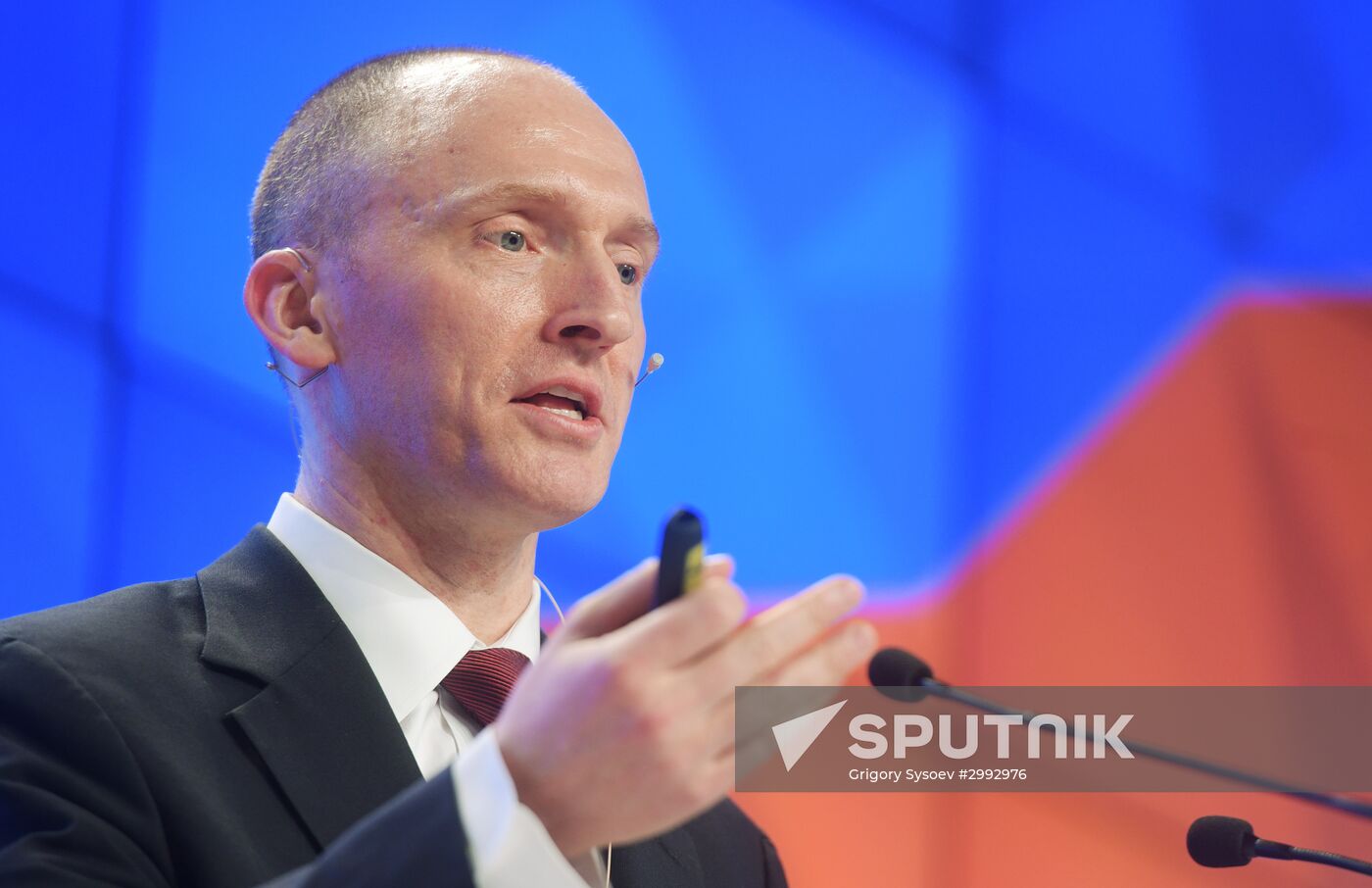 Press conference by Carter Page, Donald Trump's election campaign adviser