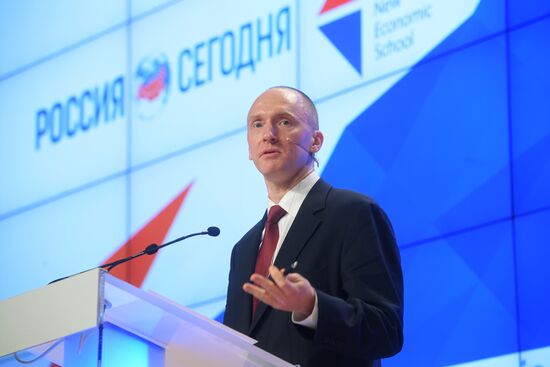 Press conference by Carter Page, Donald Trump's election campaign adviser