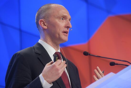 Press conference by Carter Page, Donald Trump's election campaign adviser