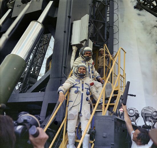 Soviet cosmonauts Boris Volynov and Vitaly Zholobov