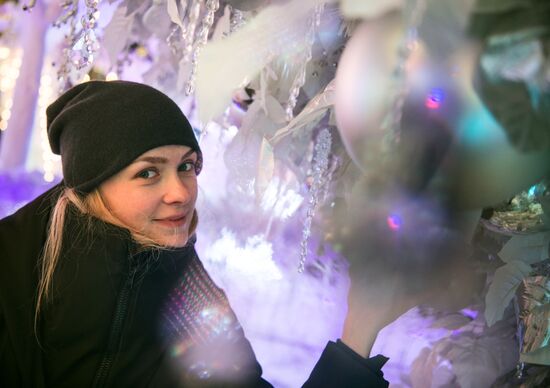 Test run of "Musical Forest" light art installation on Pushkinskaya Square