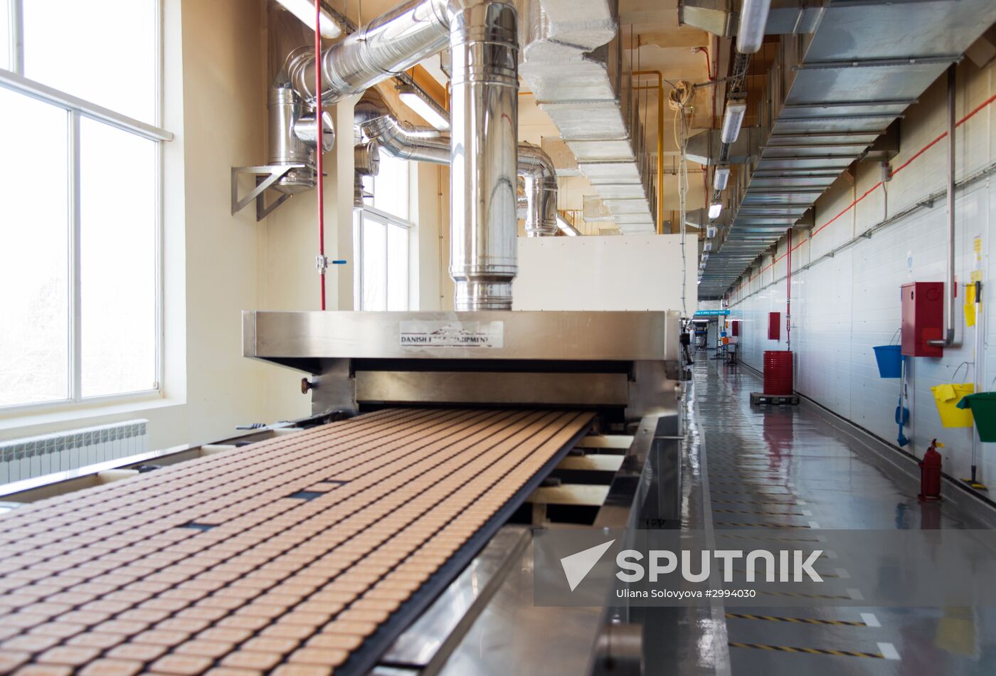 Production of cookies by Kellogg Russia factory in Voronezh