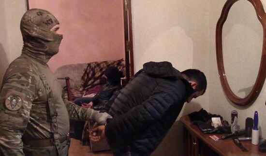 Russia's Federal Security Service detains terrorist group members