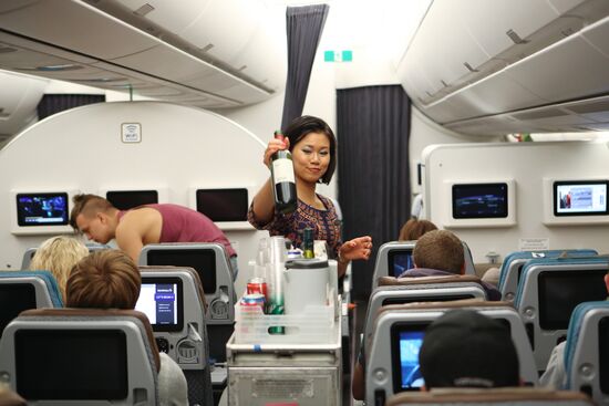 New generation airplane Airbus a350-900 Singapore Airlines operated first scheduled flight to Russia