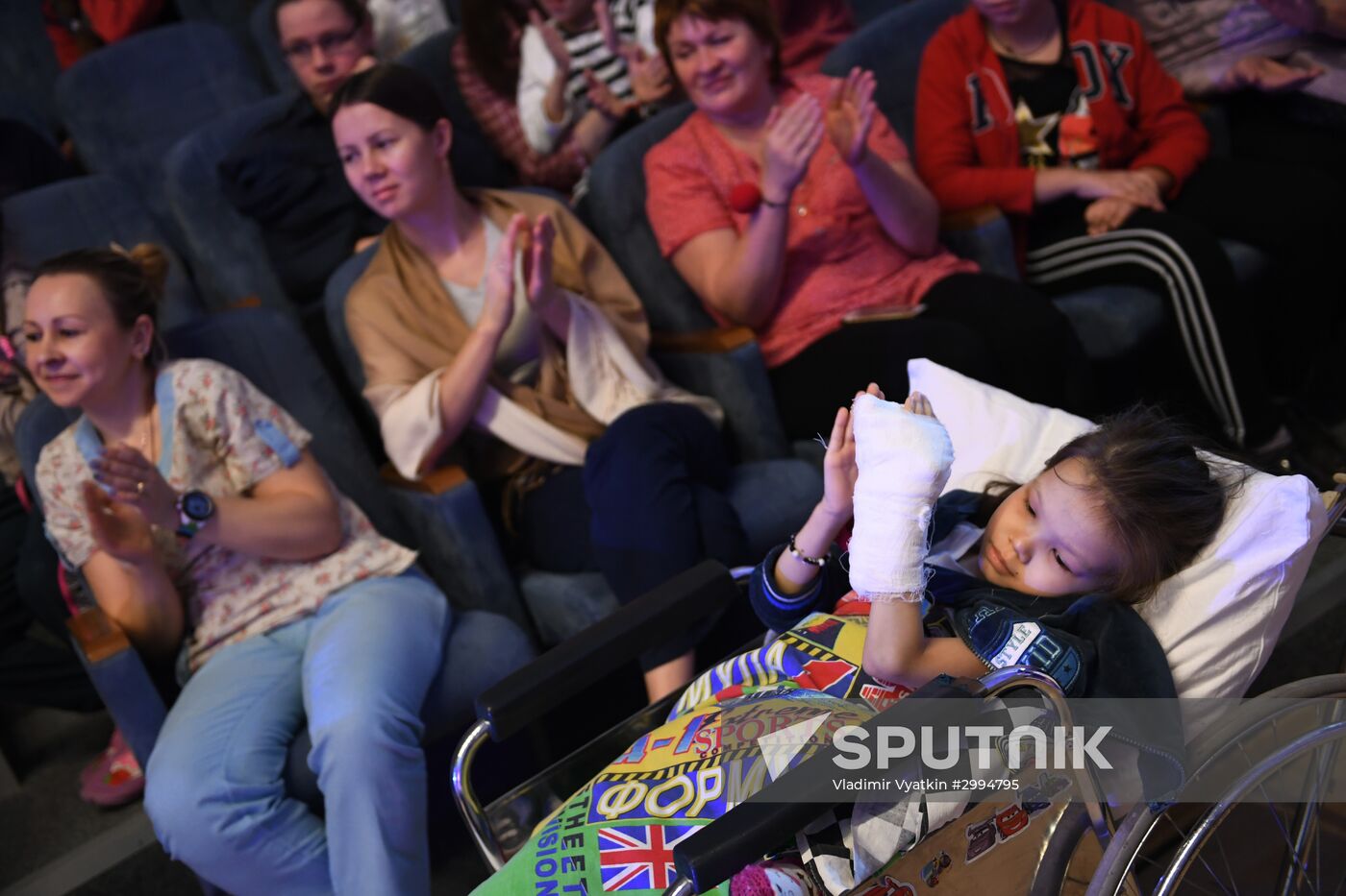 Snow Queen fairytale premiere organized by Doctor clown charity foundation