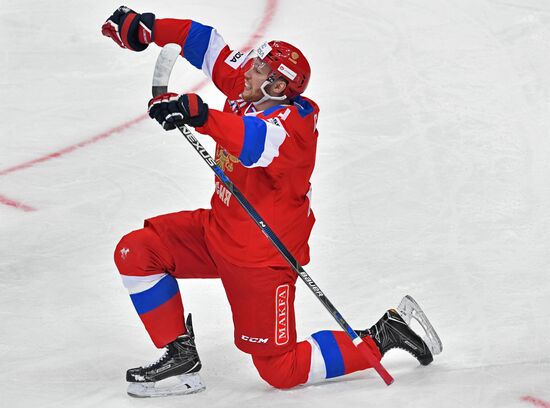 Ice hockey. Channel One Cup. Sweden vs. Russia