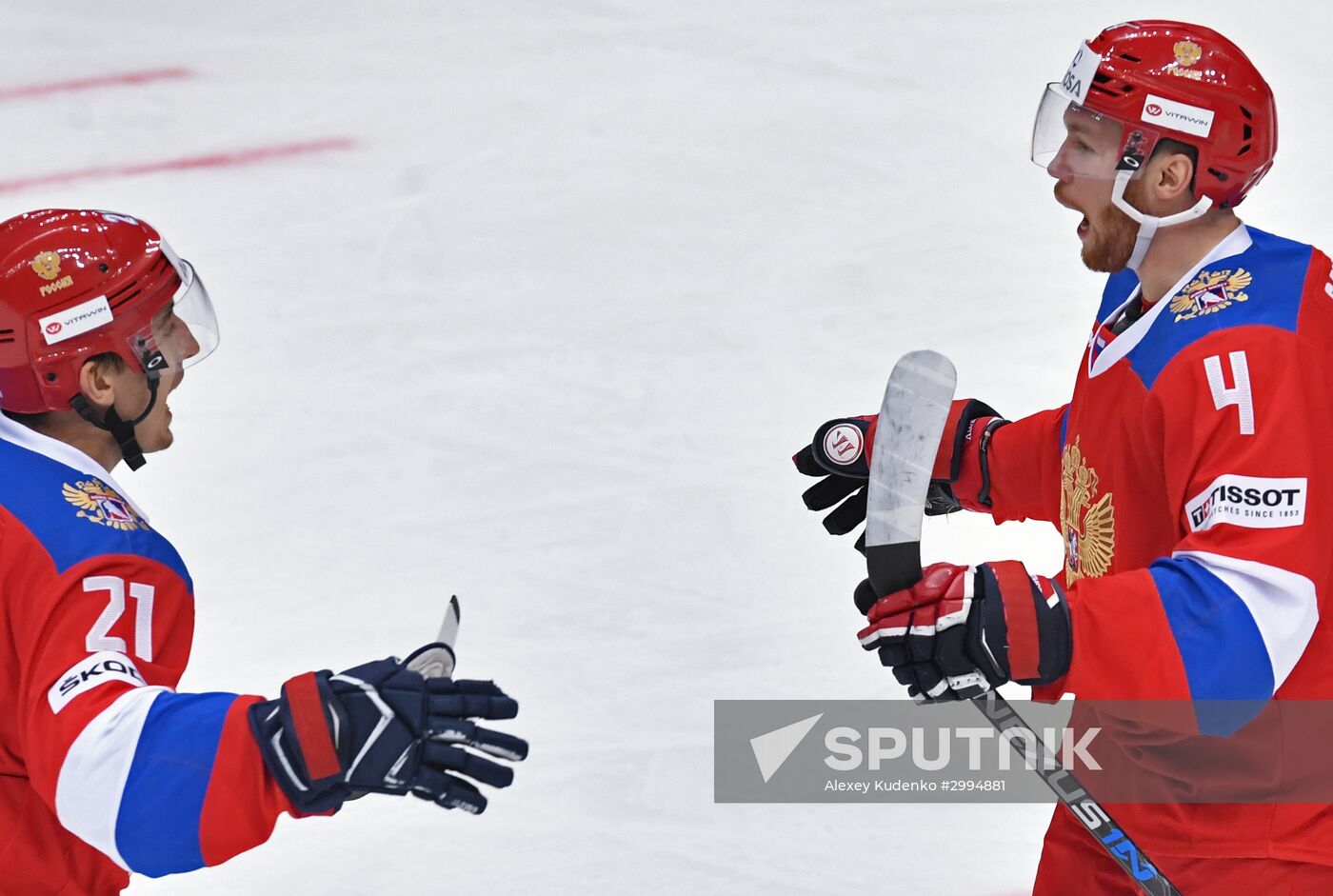 Ice hockey. Channel One Cup. Sweden vs. Russia