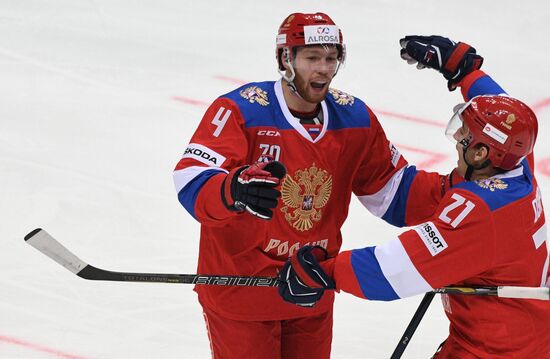 Ice hockey. Channel One Cup. Sweden vs. Russia