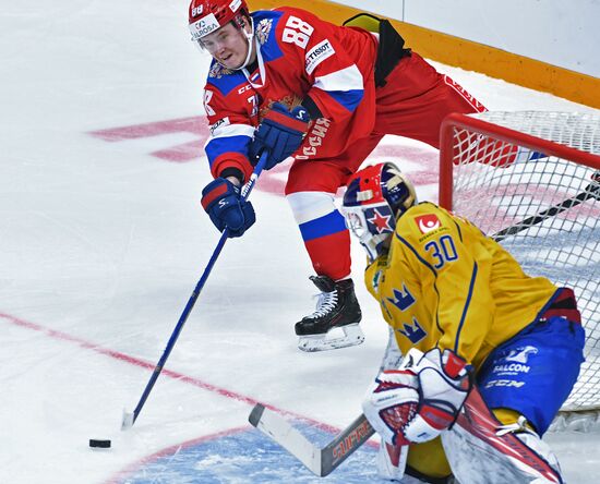 Ice hockey. Channel One Cup. Sweden vs. Russia