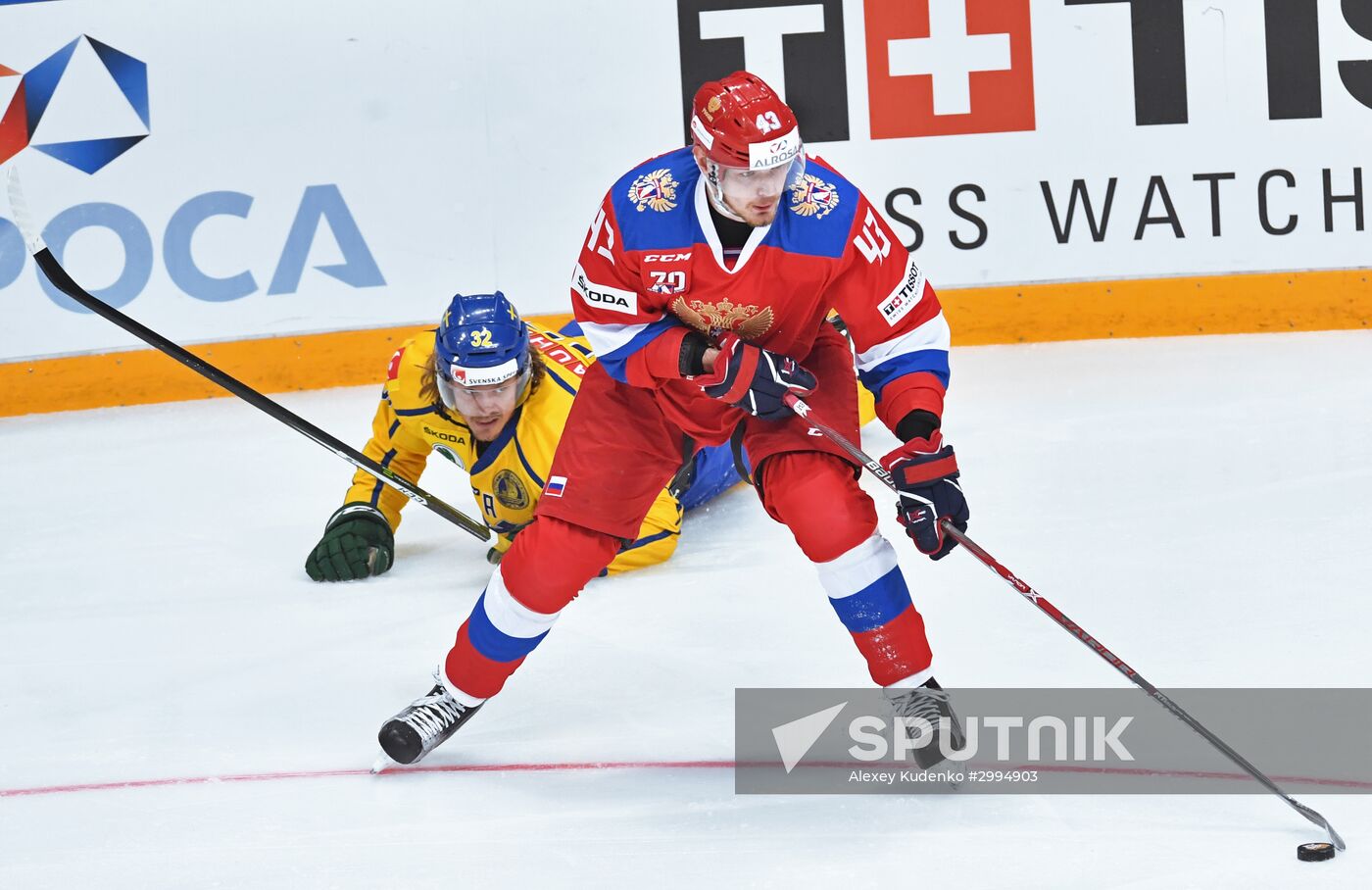 Ice hockey. Channel One Cup. Sweden vs. Russia
