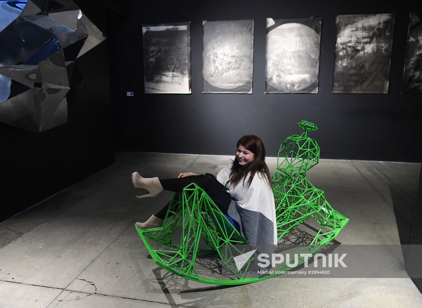 Multimedia exhibition "Space. Love" opens in Moscow