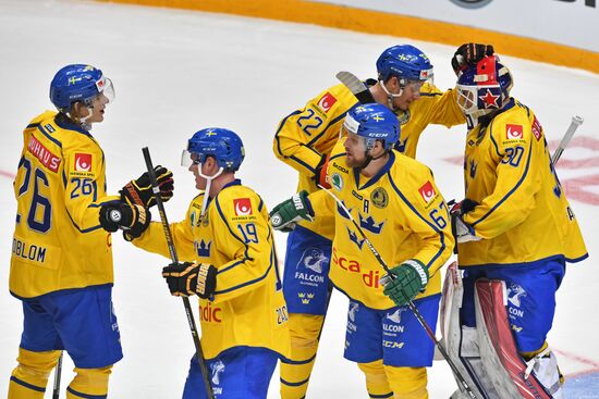 Ice hockey. Channel One Cup. Sweden vs. Russia