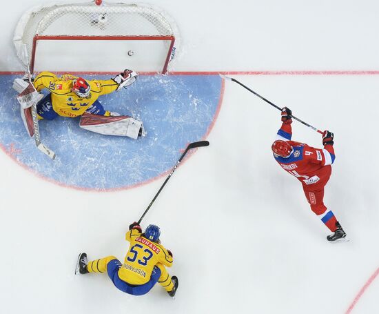 Ice hockey. Channel One Cup. Sweden vs. Russia