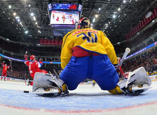Ice hockey. Channel One Cup. Sweden vs. Russia
