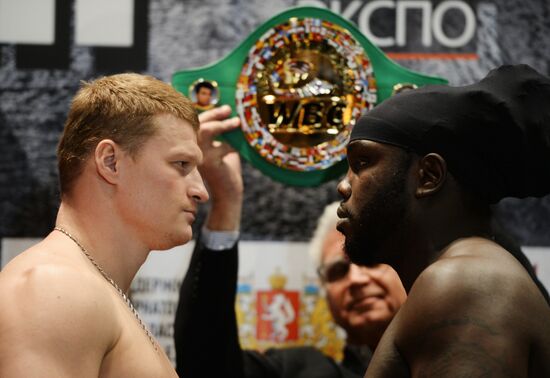 Boxing. Alexander Povetkin and Bermane Stiverne at weigh-in ceremony