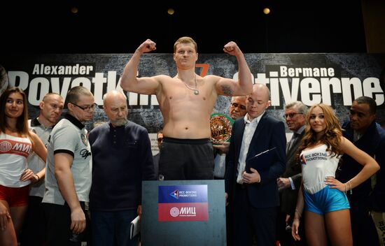 Boxing. Alexander Povetkin and Bermane Stiverne at weigh-in ceremony
