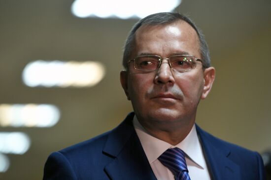 Moscow's Dorogomilovsky court hears ex Ukrainian MP Oleinyk's suit