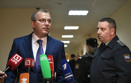 Moscow's Dorogomilovsky court hears ex Ukrainian MP Oleinyk's suit