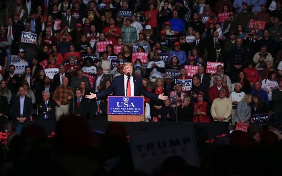 Donald Trump and Mike Pence meet with voters in Pennsylvania