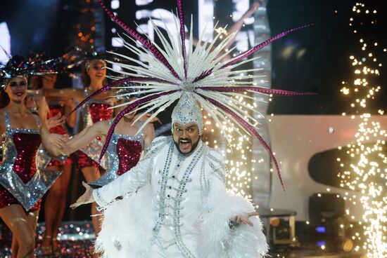Channel One's New Year show production