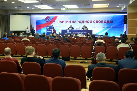 PARNAS party convention