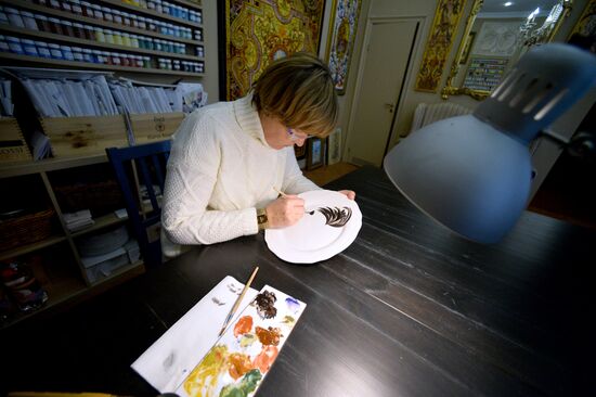 Artist Flyora Daminova's workshop in Kazan