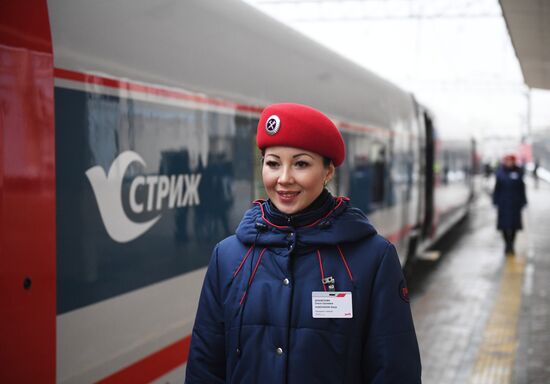 New Swift international train from Moscow to Berlin sets out on maiden voyage