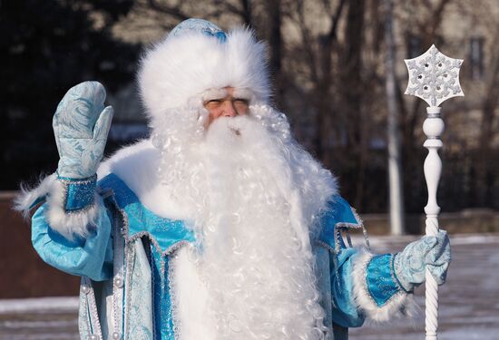 New Year procession of Fathers Frost in Krasnodar