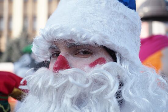New Year procession of Fathers Frost in Krasnodar