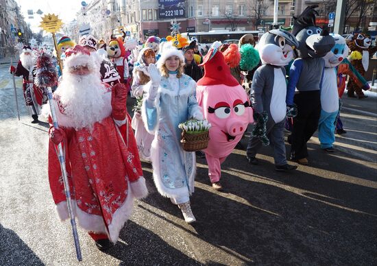 New Year procession of Fathers Frost in Krasnodar