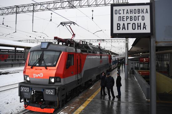 New Swift international train from Moscow to Berlin sets out on maiden voyage
