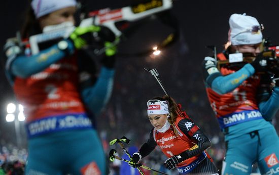 Biathlon. World Cup 3. Women's pursuit race