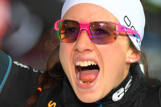 Biathlon. World Cup 3. Women's pursuit race