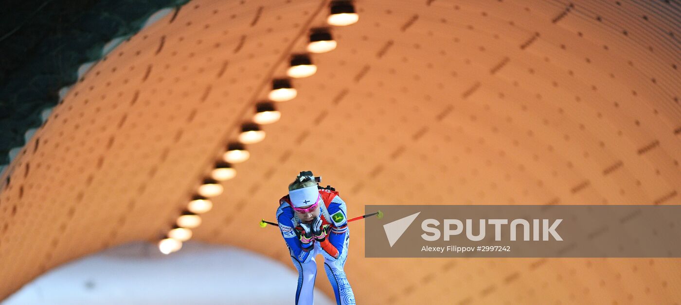 Biathlon. World Cup 3. Women's pursuit race