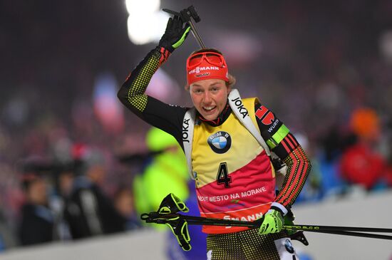 Biathlon. World Cup 3. Women's pursuit race