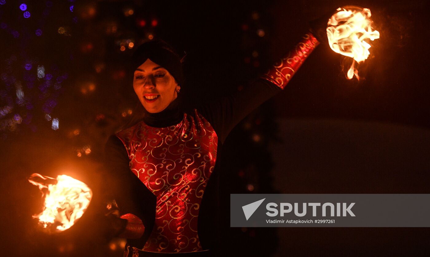 Journey to Christmas festival