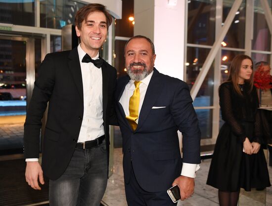 Vogue's cocktail party devoted to publication of "Impresario. Dancers in New Dimensions" book