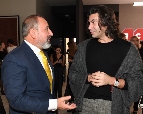 Vogue's cocktail party devoted to publication of "Impresario. Dancers in New Dimensions" book